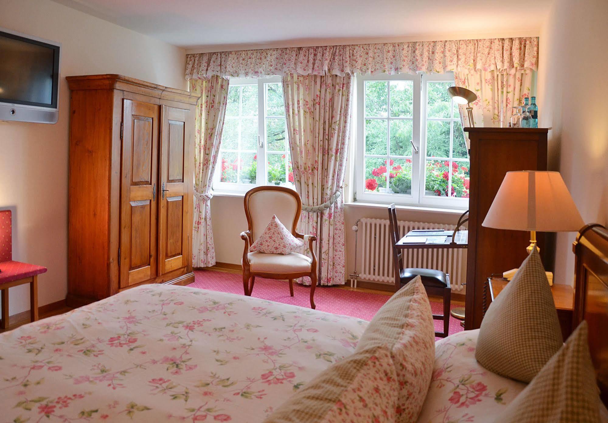 Hotel Muehle Бинцен Экстерьер фото
